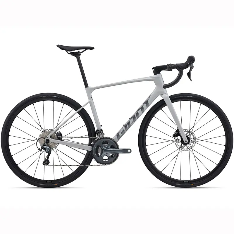2026 Giant Defy Advanced 3 Carbon Road Bike 1