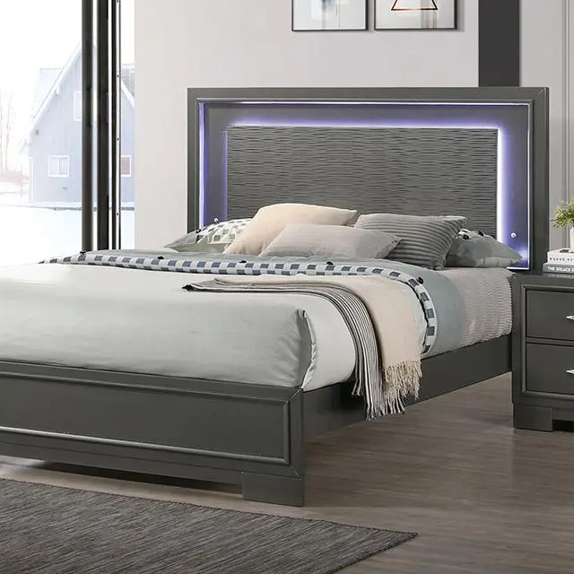 Alison Timeless Queen Bedroom Set 1