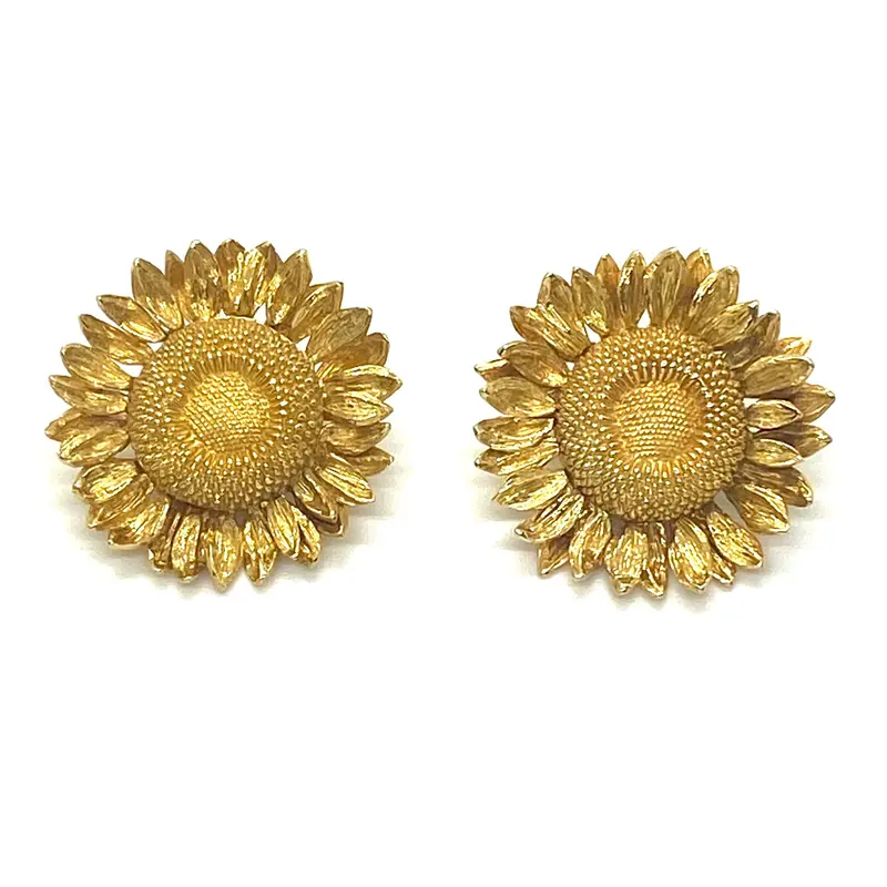 Asprey Oversized 18K Gold Sunflower Earrings With Polished Finish 1
