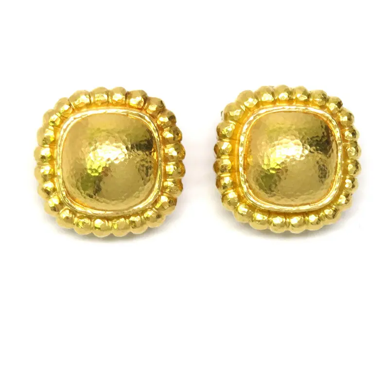 Elizabeth Locke Gold Square Cushion Earrings With Crenelated Bezel 1