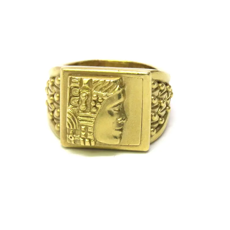 Kieselstein Cord 'Women Of The World' Symbolic Ring In Yellow Gold 1