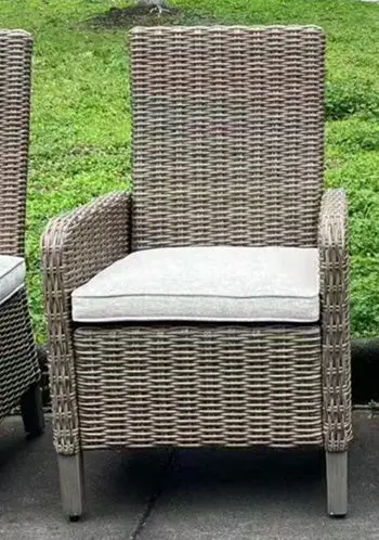 Laguna Heights Pair Of Outdoor Armchairs With Textilene Seats And Cushions 1