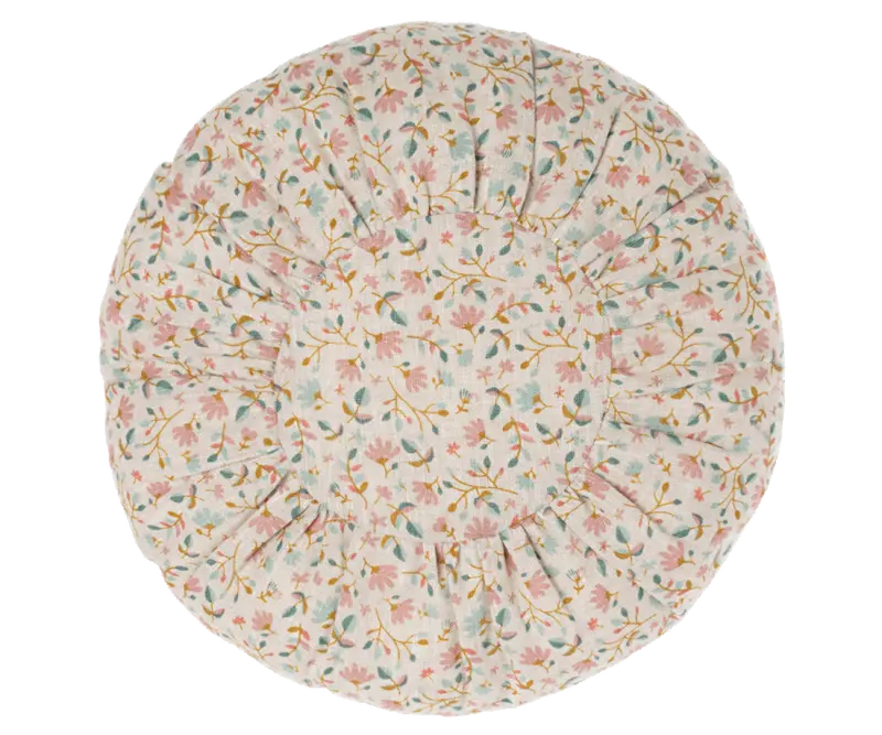 Maileg Small Round Flower Cushion – Stylish Home Accessory 1