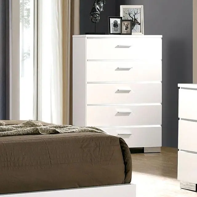 Malte White 5-Drawer Chest Of Drawers – Modern Bedroom Storage 1
