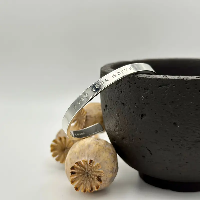 Maxi Story Adjustable Bangle Bracelet ★ 1