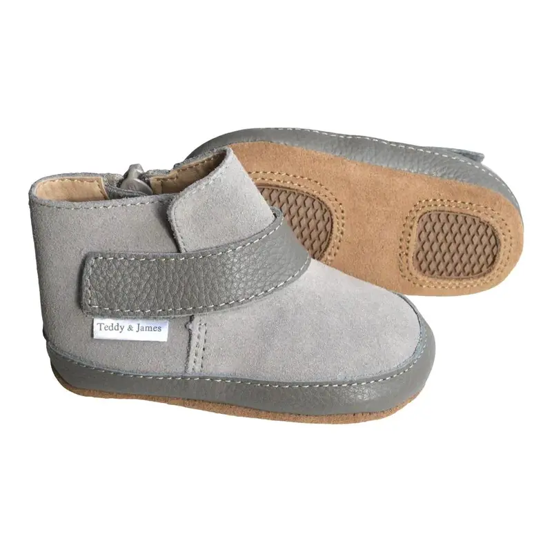 Teddy & James Grey Leather Booties (Size 19) 1