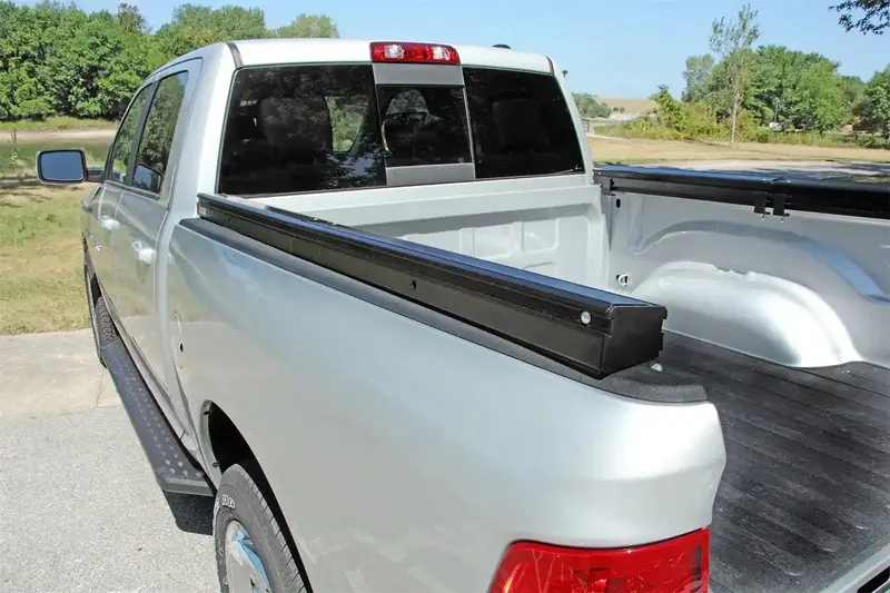 Dee Zee Lo Pro Qt Tonneau Cover – Dz951660 Soft Roll-Up Design For Pickup Beds 1